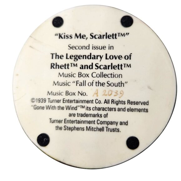 Music Box Gone With The Wind Rhett Scarlett trinket holder figurine romance - Picture 5 of 6